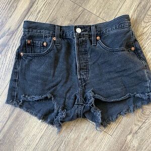 Levi black Jean shorts